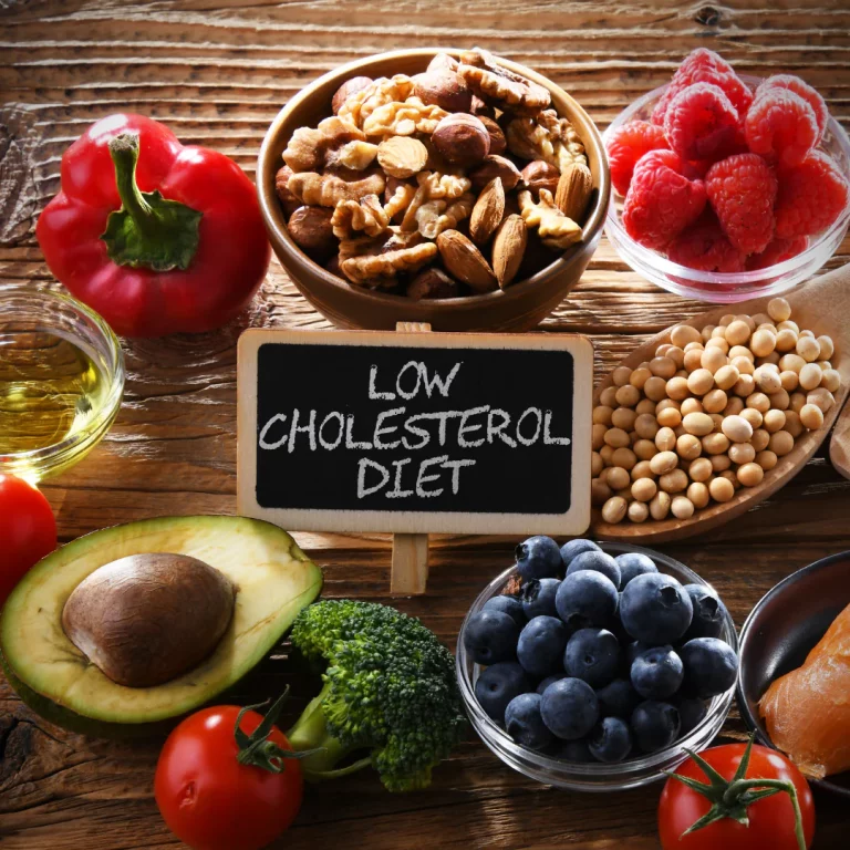 Thực phẩm giảm cholesterol: Giải pháp ăn uống lành mạnh bảo vệ tim mạch